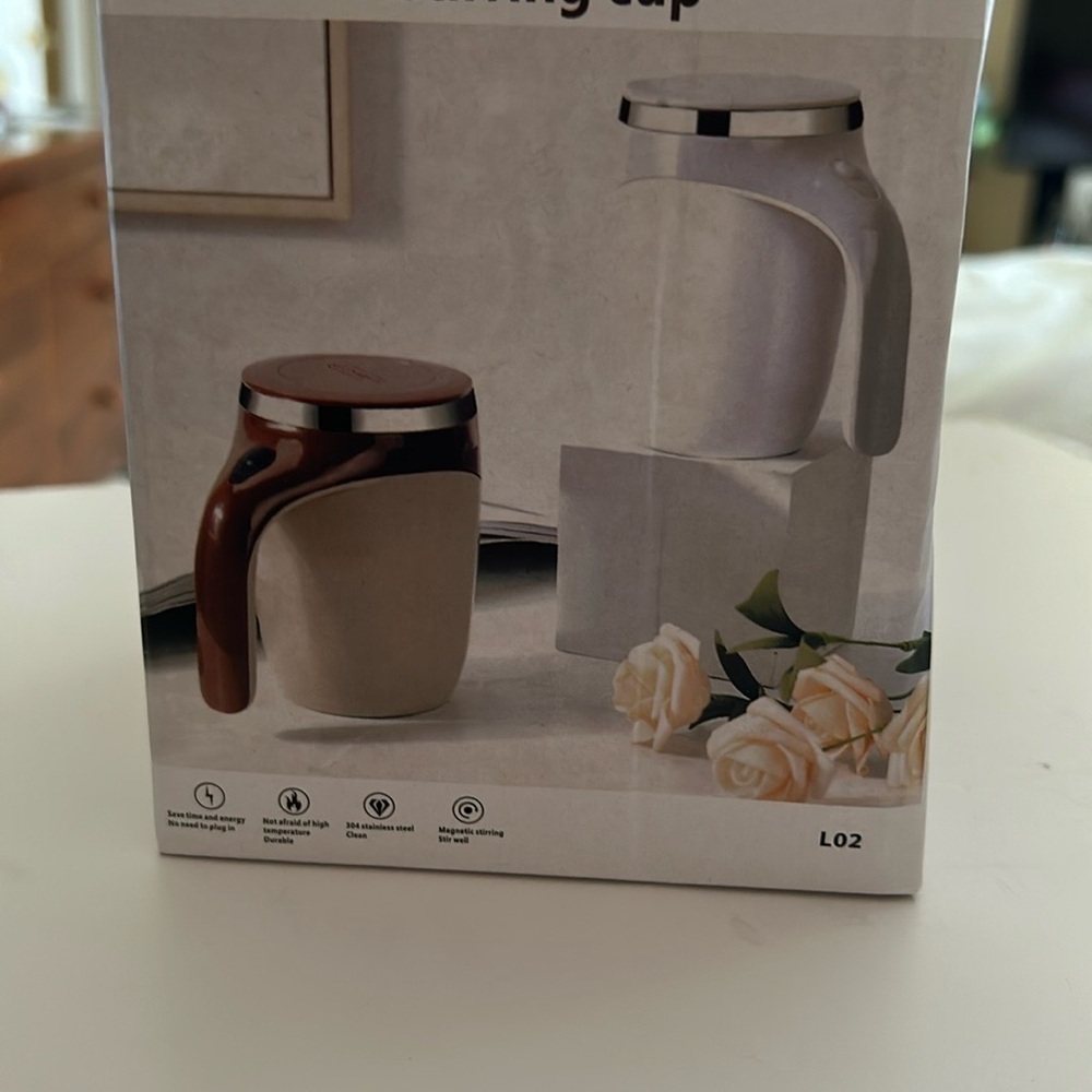 Automatic Magnetic Stirring Coffee Mug - Rechargeable - BRAND NEW - Picture 14 of 15